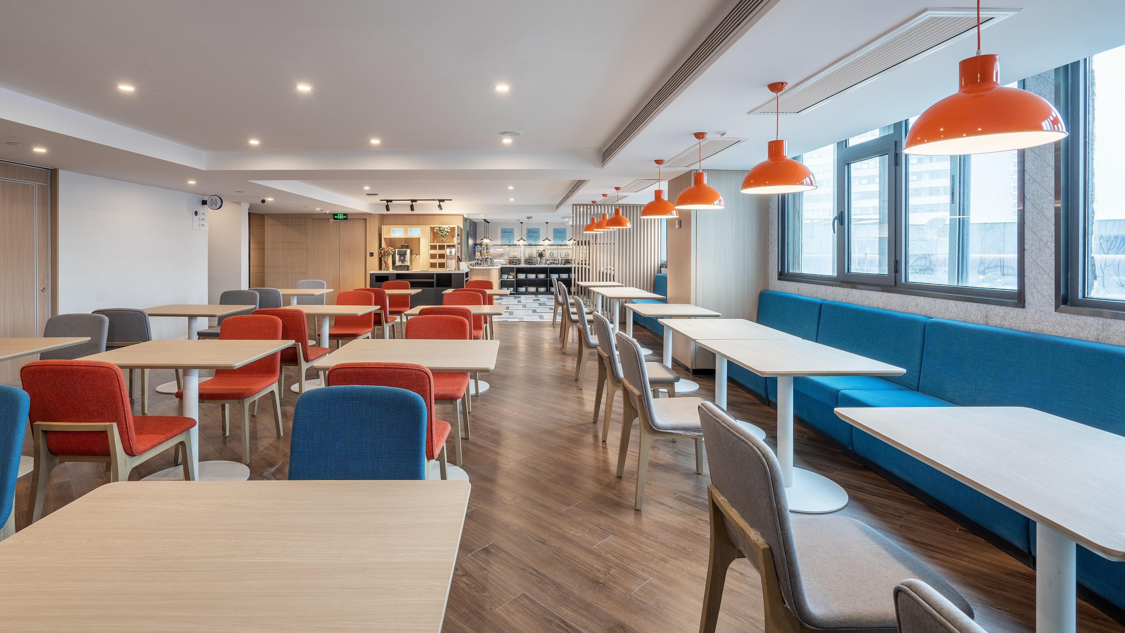 Hotel Express Center By Ihg