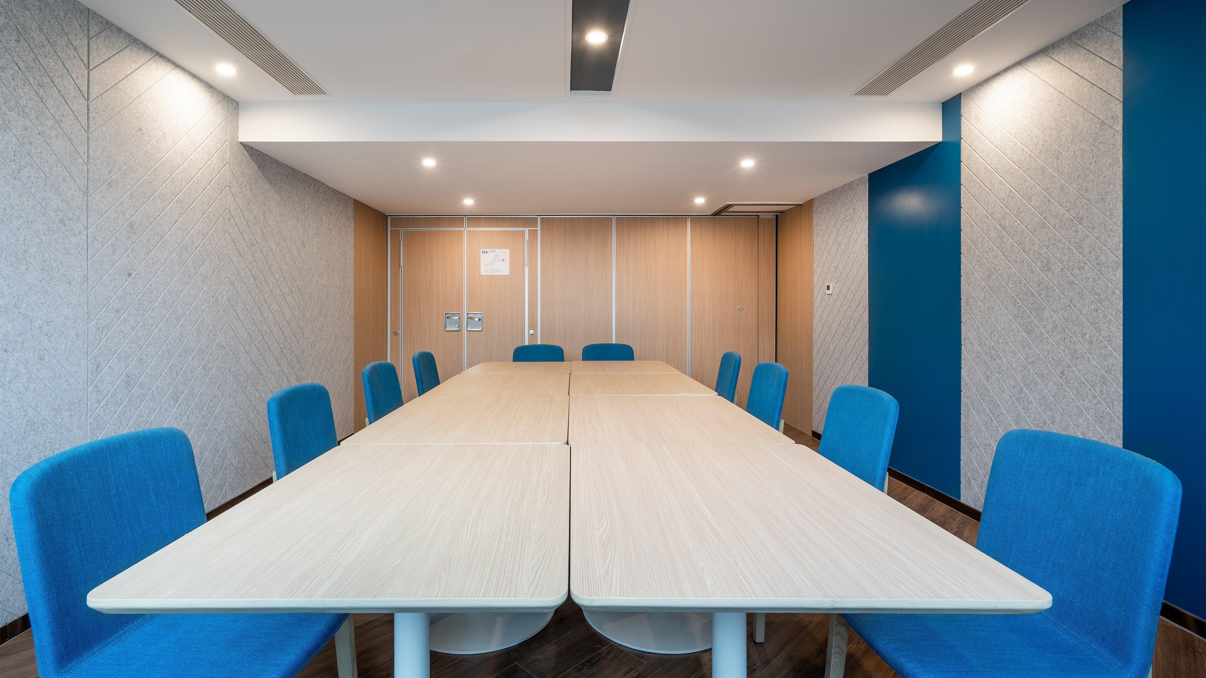 Express Center By Ihg